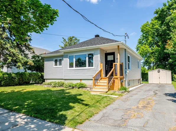 14 Dunbar Ave, Cornwall, ON K6H 5M7