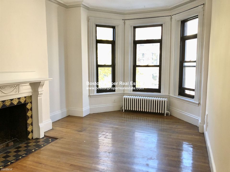 289 Newbury #6 Boston - Back Bay Unit Photo 1