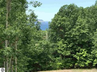 2120 S Ridge Rd, Lake Leelanau, MI 49653