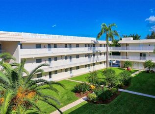 3150 Binnacle Dr #3E, Naples, FL 34103