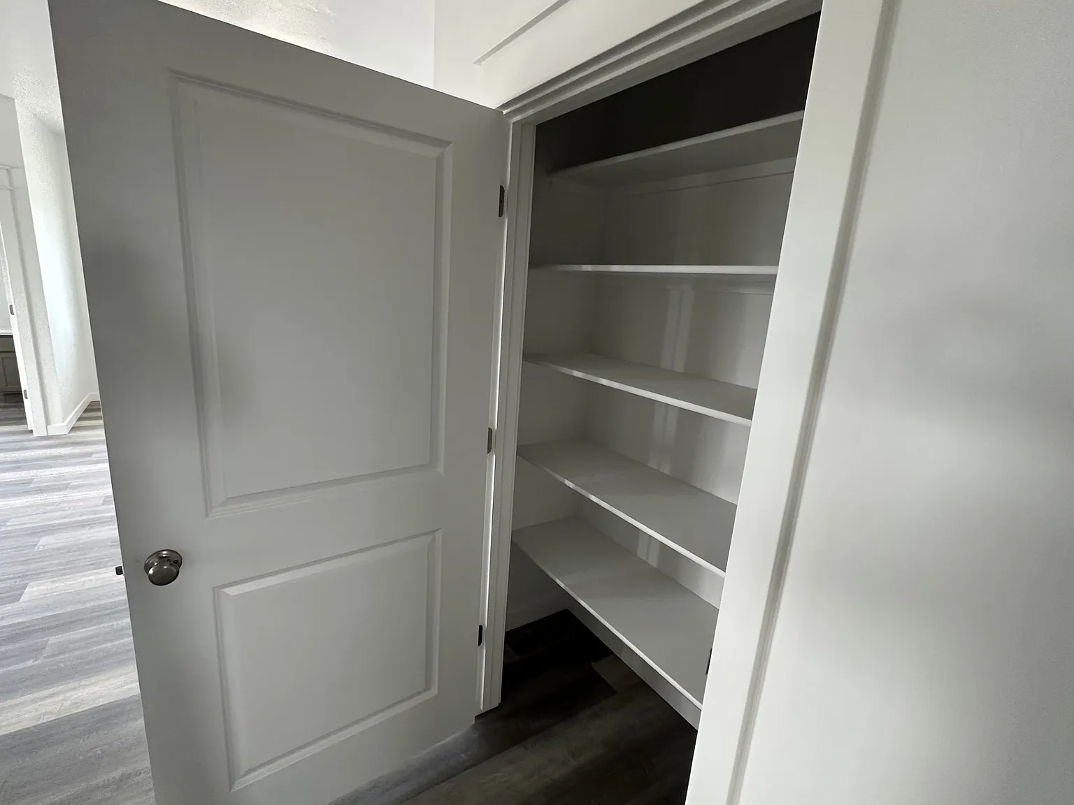 2 bed, 1170 sqft, $1,590 — Photo 4