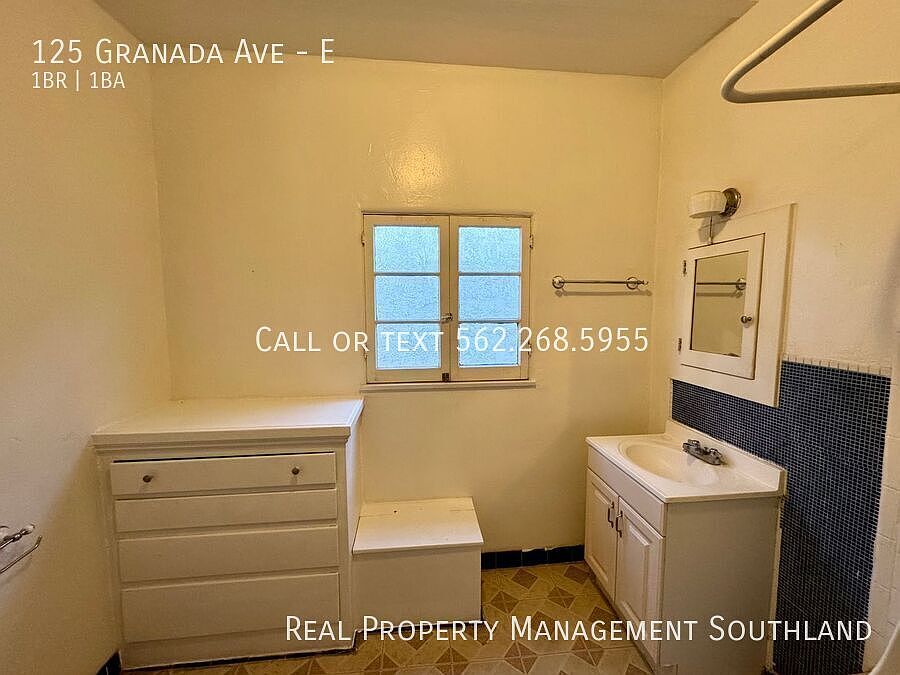 1st image of 125 Granada Ave