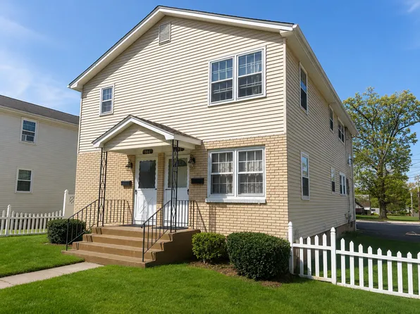 104 Broad St, Manchester, CT 06042