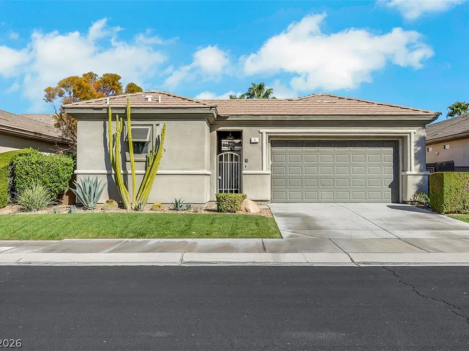 6 Weston Hills Rd