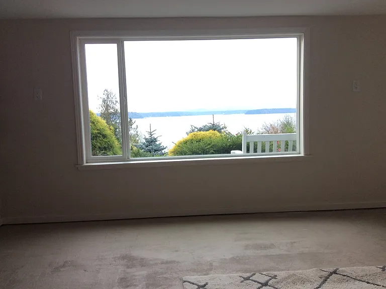 47th Ave SW — Photo 10