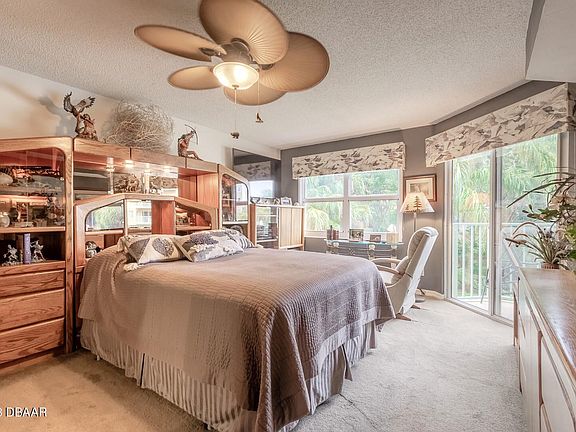 3rd image of 4 Oceans West Blvd APT 202C