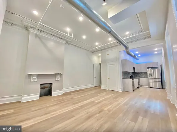 1824 Chestnut St #22, Philadelphia, PA 19103