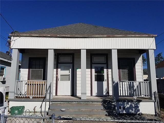 1st image of 439 2nd Ave