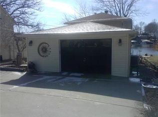 35 Dockside Dr, Lake Tapawingo, MO 64015