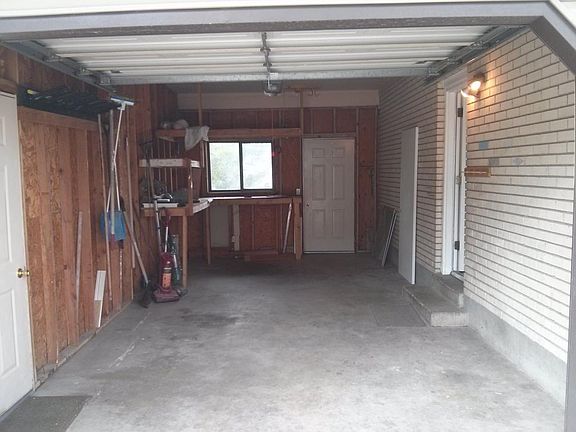 2nd image of 10456 S Statice Cir