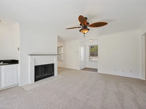 5300 Keller Springs Rd APT 1086, Dallas, TX 75248