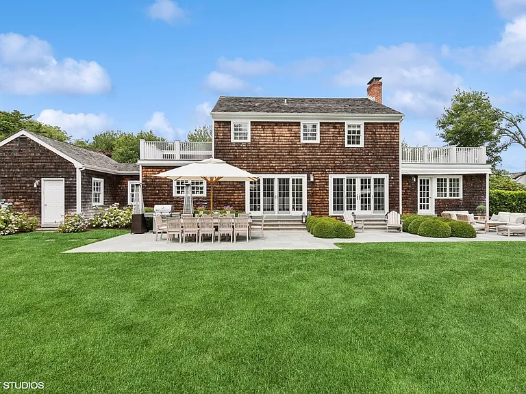 15 Ludlow Grn — Photo 19