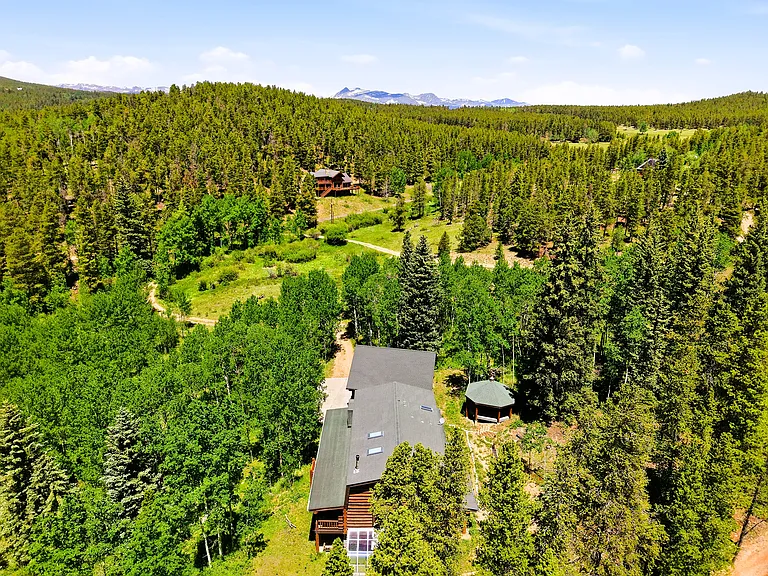 652 Bear Mountain Rd — Photo 35