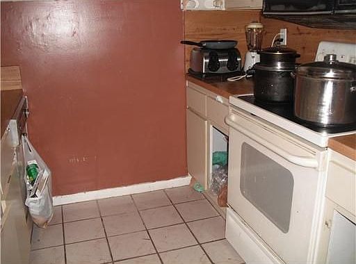 1st image of 5450 NW 61st Pl
