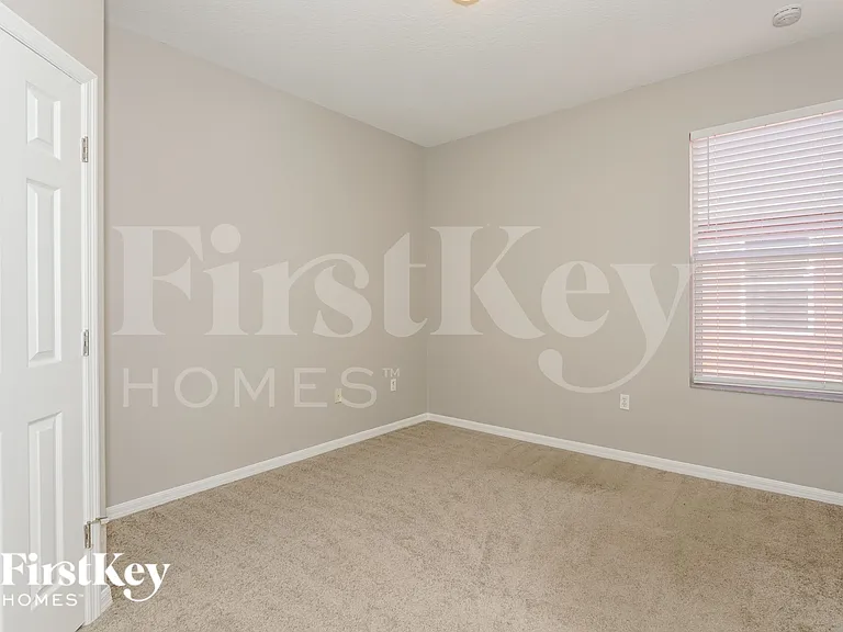 3329 Sorrel Ct — Photo 15