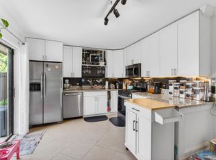 2140 White Pine Circle #A, Greenacres, FL 33415