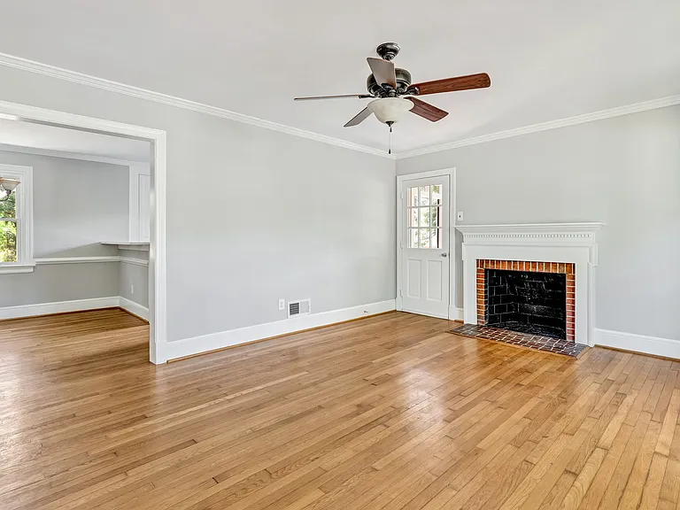 8807 Turnbull Ave — Photo 8