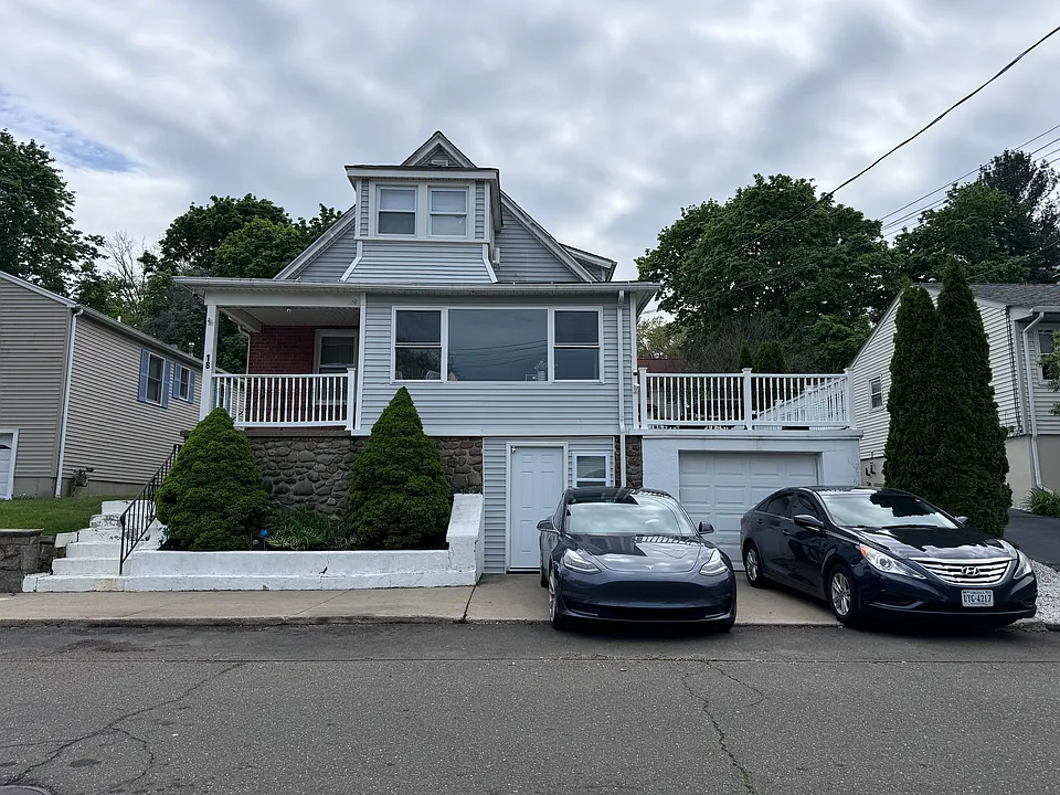 18 Pine St