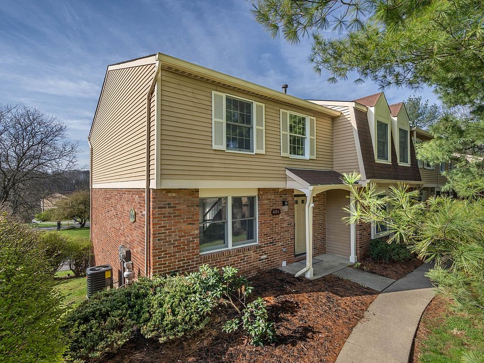 Front Entrance. Parking in front and rear of the property.