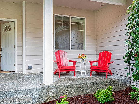 3rd image of 3601 59th Ave NW