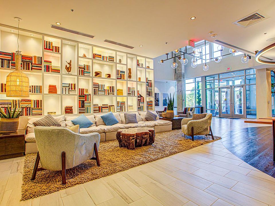 Centro Arlington 950 S Mason Dr Arlington VA Zillow