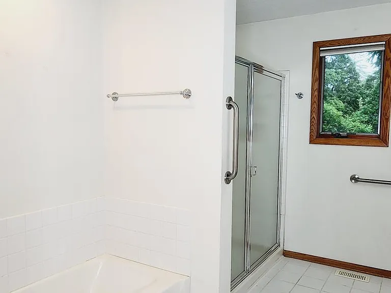 3033 Stanley Rd — Photo 16