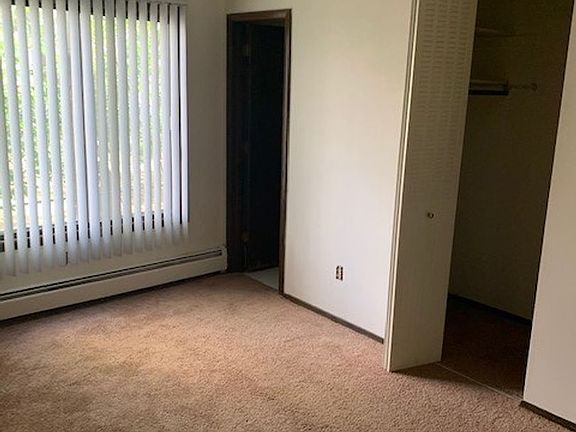 3rd image of 5625 Xerxes Ave S #35-105