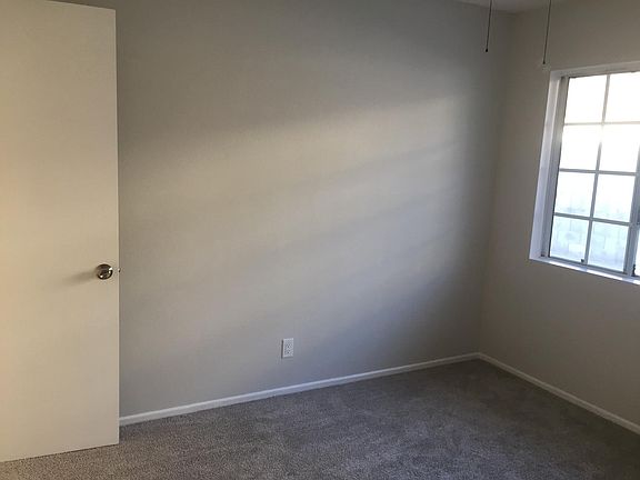 5th image of 308 Rosario Dr #A