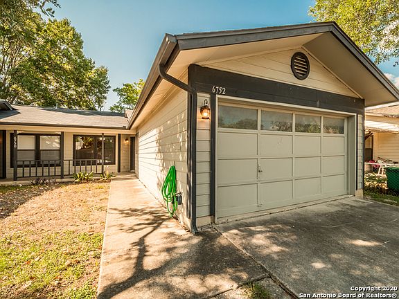 4th image of 6752 Hickory Springs Dr
