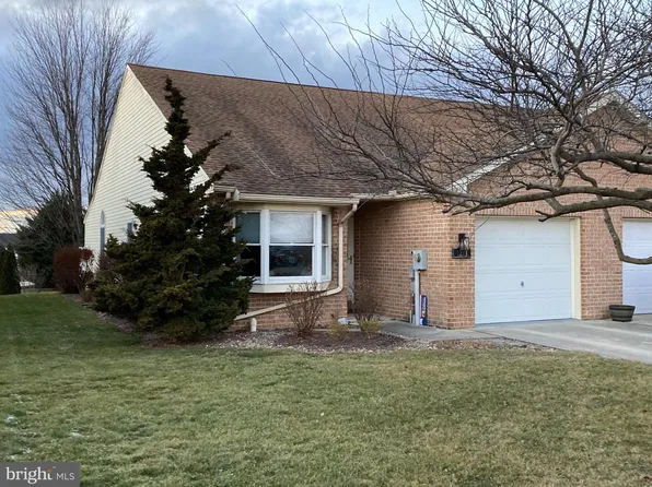 1213 Progress Rd, Chambersburg, PA 17201