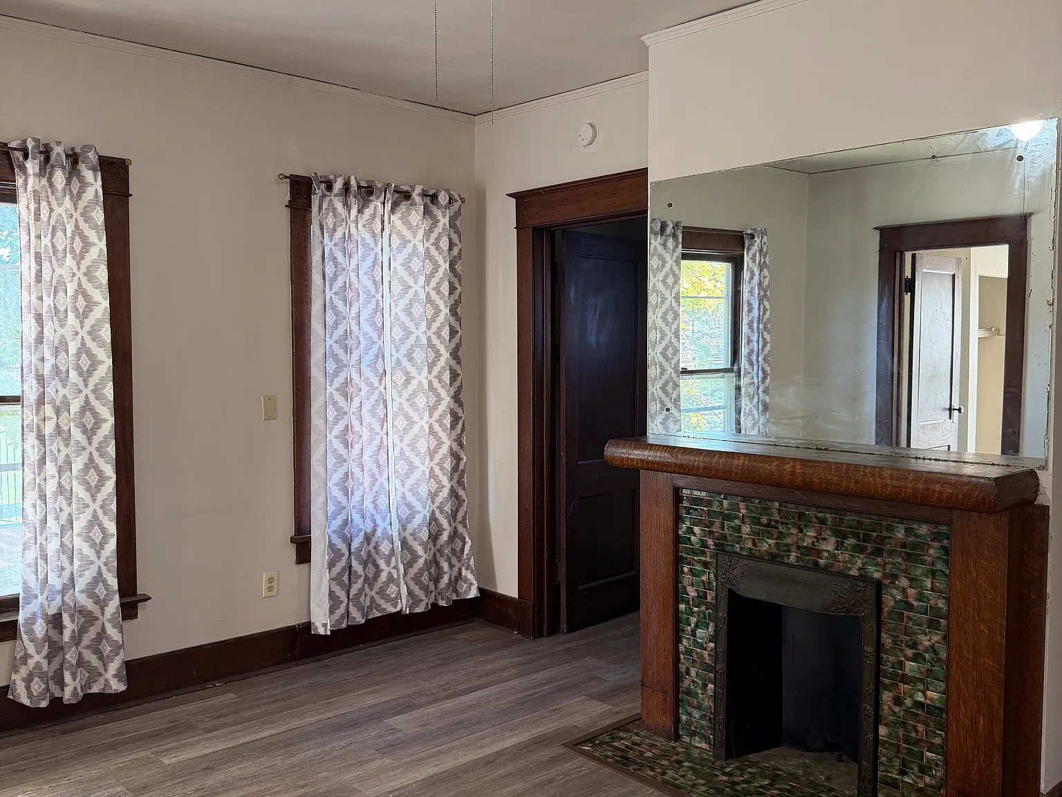2 bed, 950 sqft, $900 — Photo 2