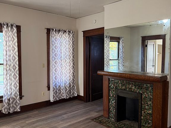 2nd image of 229 W 5th St #229
