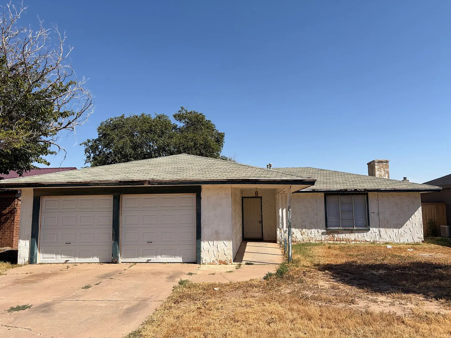 Spacious 3BD 2BA in Frenship District! — Photo 2