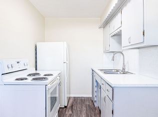 You will love this updated 1 bed, 1 bath!, Lawton, OK 73507