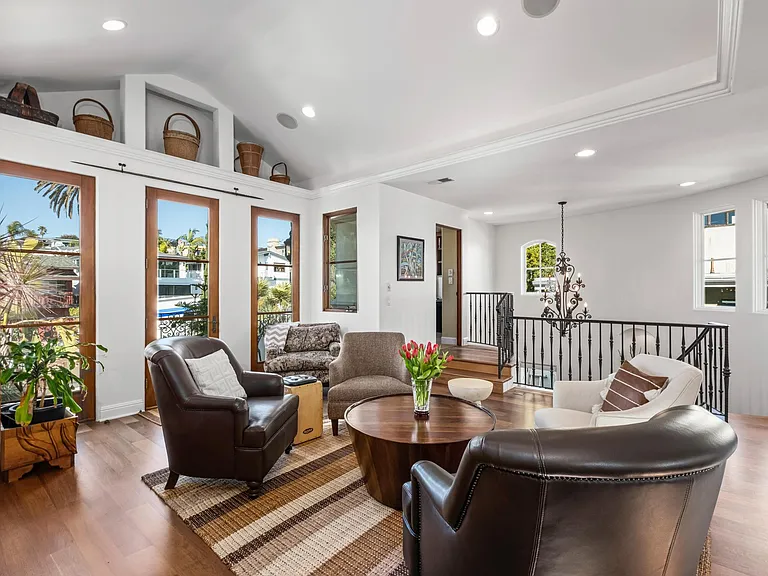 926 Duncan Ave — Photo 25