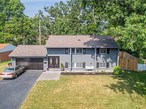 5th image of 6009 Hyacinth Ct