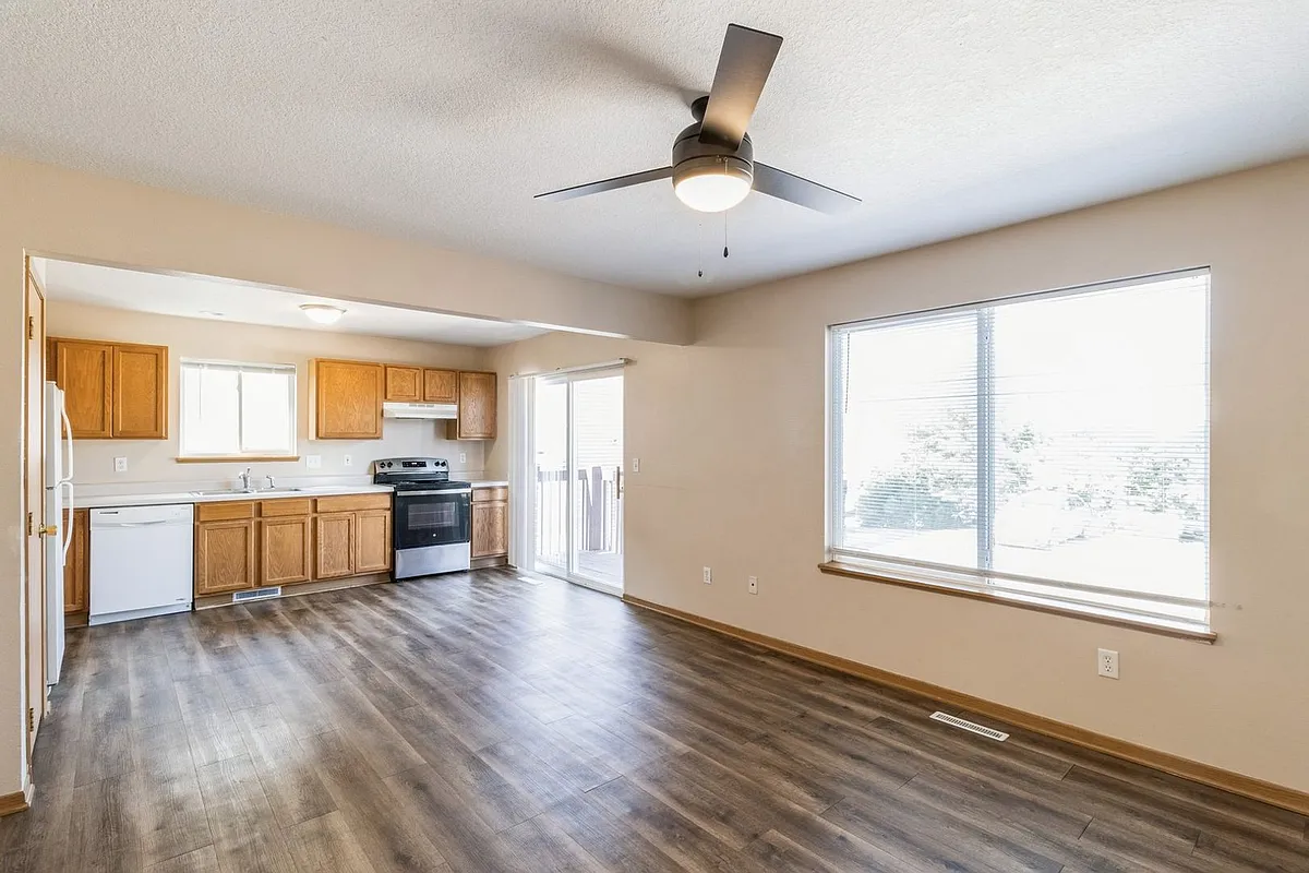 Building Photo - 4536 Twain Cir