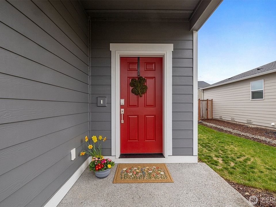 1247 Panoramic Loop, Bremerton, WA 98312 | Zillow