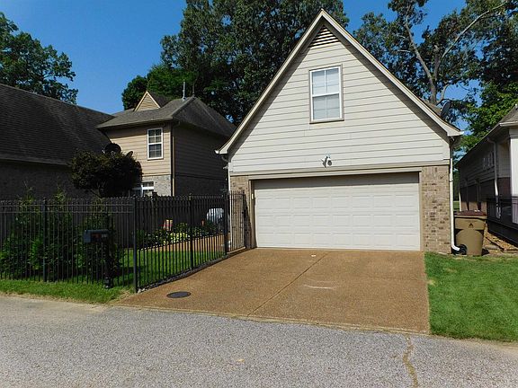 4th image of 1840 N Houston Levee Rd