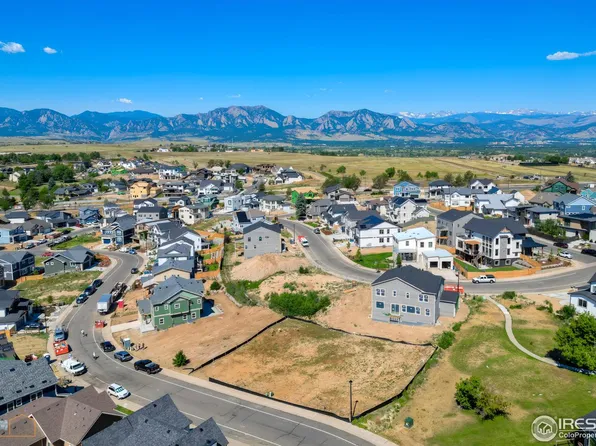 915 Sunflower St, Louisville, CO 80027