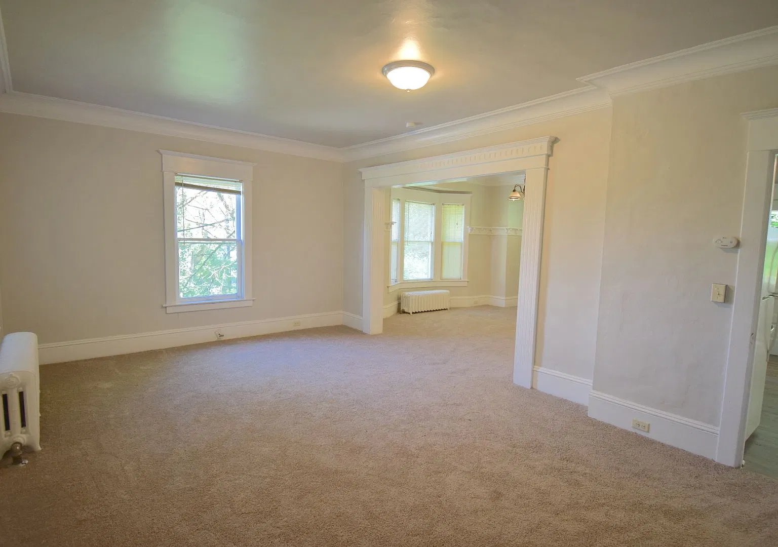 1338 Lakeview Triplex — Photo 4