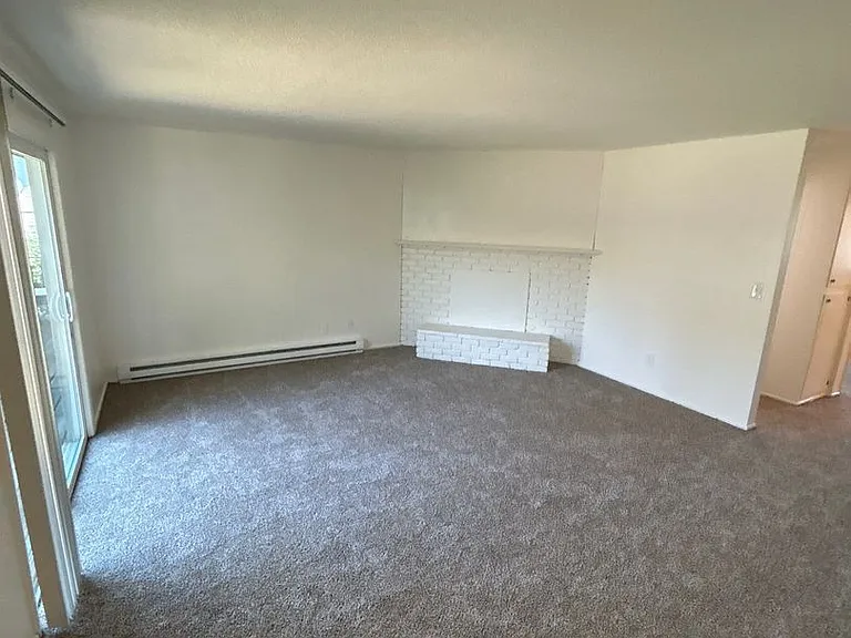 3813 Iberis St NE — Photo 6