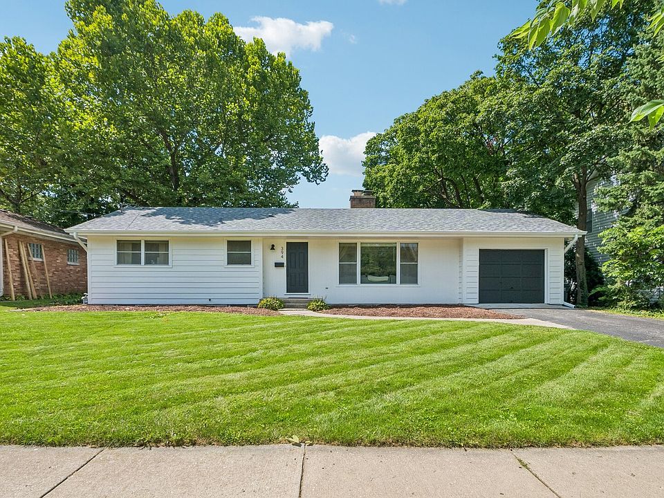 1st image of 394 Bryant Ave