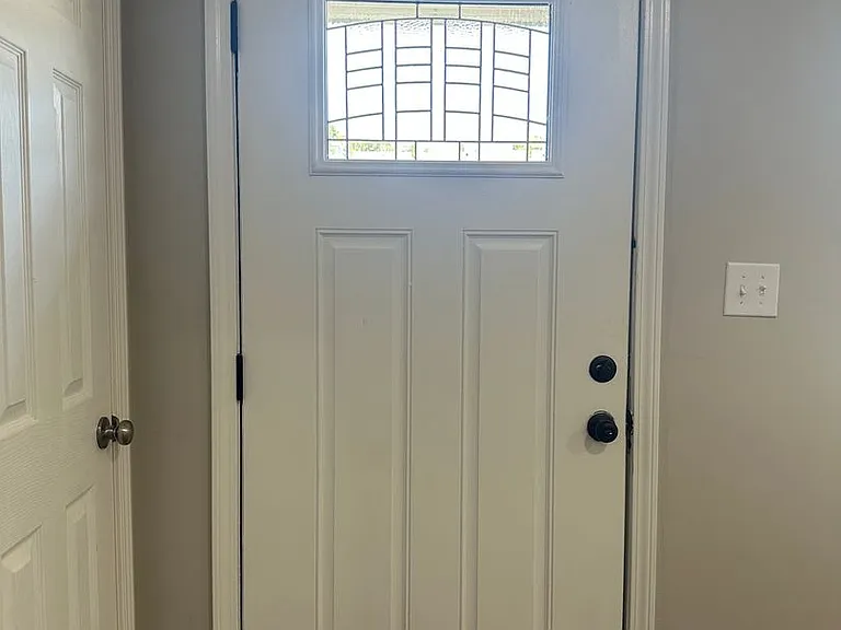 606 Myrtlewood Cir — Photo 2