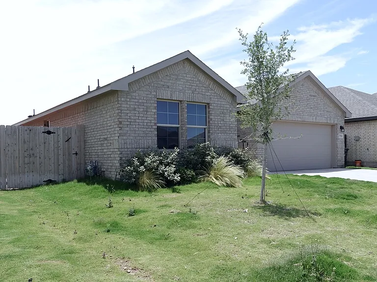 7710 Brown Bark Rd — Photo 4