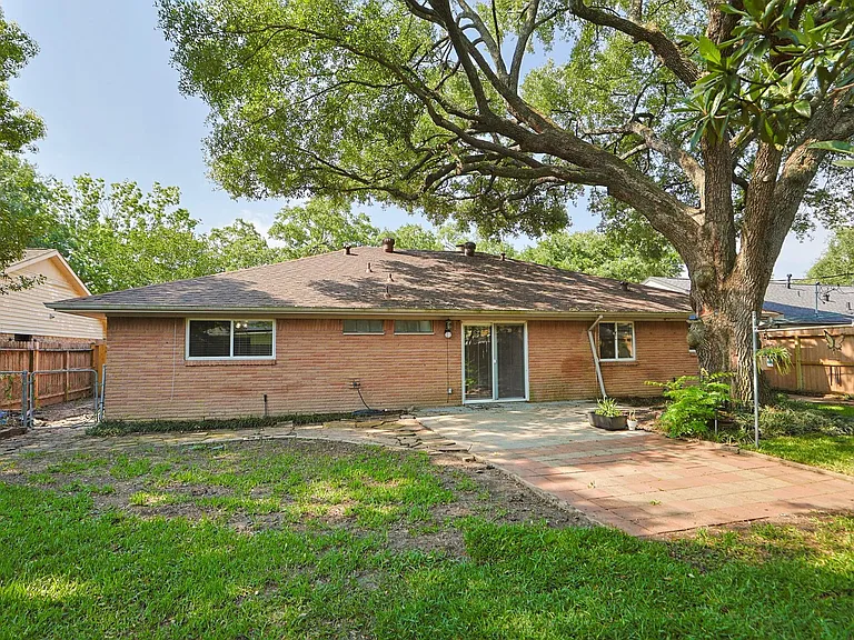 5410 Indigo St — Photo 24