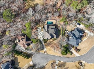 713 Reynolds Pl, Vestavia, AL 35242