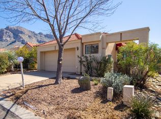 290 E Suntree St, Tucson, AZ 85737