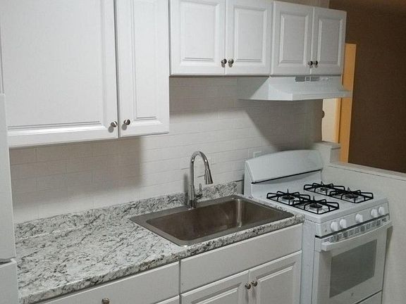 2nd image of 15825 N 25th St APT 6