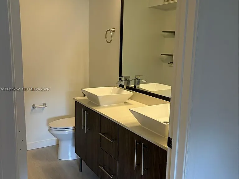 2578 Cordoba Bnd #2578 — Photo 10